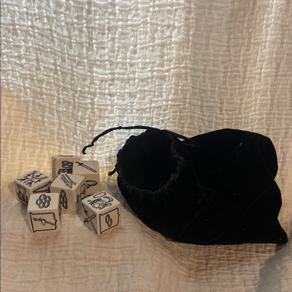 Tarot Themed Dice in Black Velvet Bag